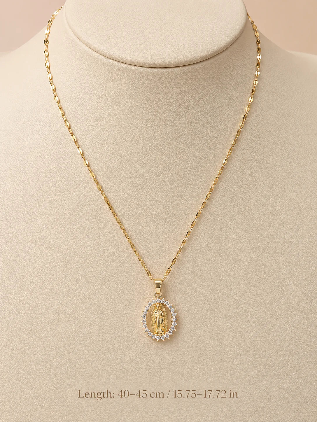 Elegant Gold Pendant Necklace for Women – Minimalist Fashion Jewelry Gift