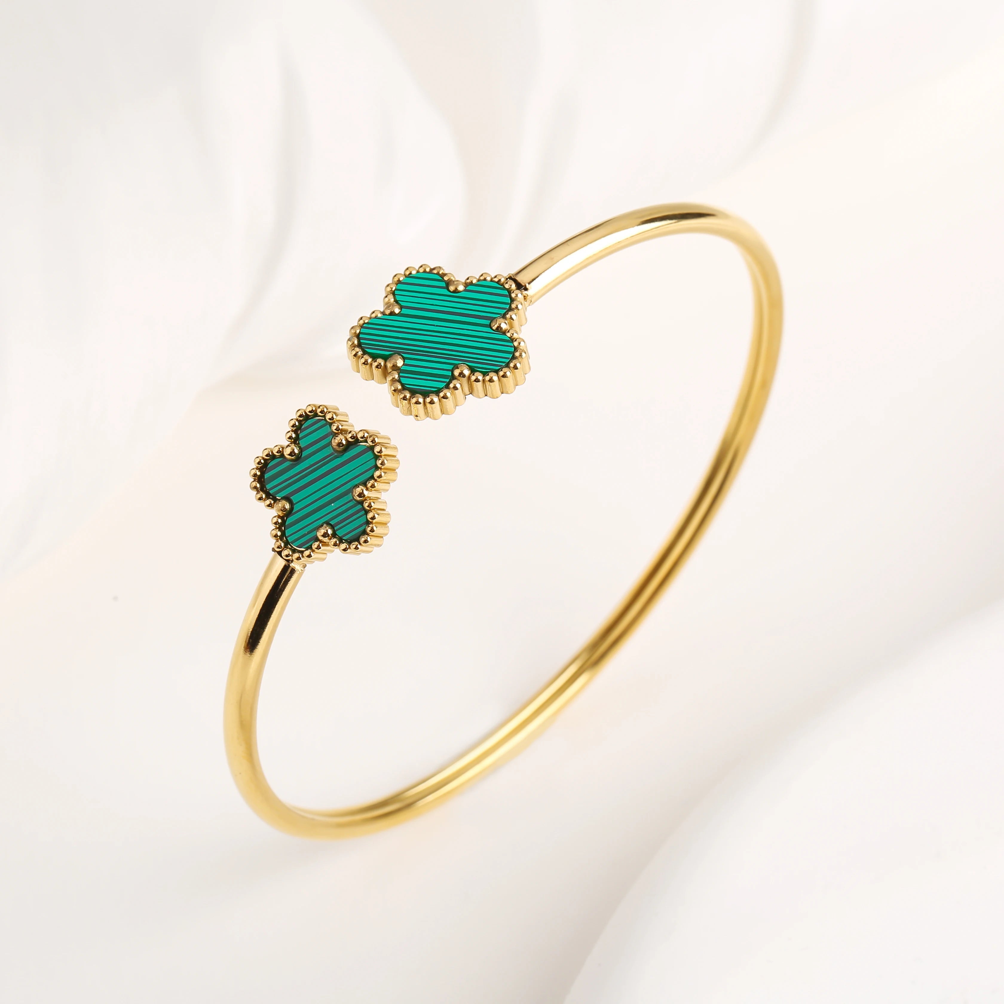 Lucky Clover Open Cuff Bracelet – Gold-Plated Stainless Steel Jewelry