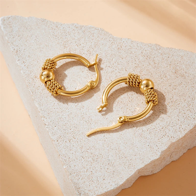 Elegant Hollow Woven Earrings – Gold Statement Jewelry for Women