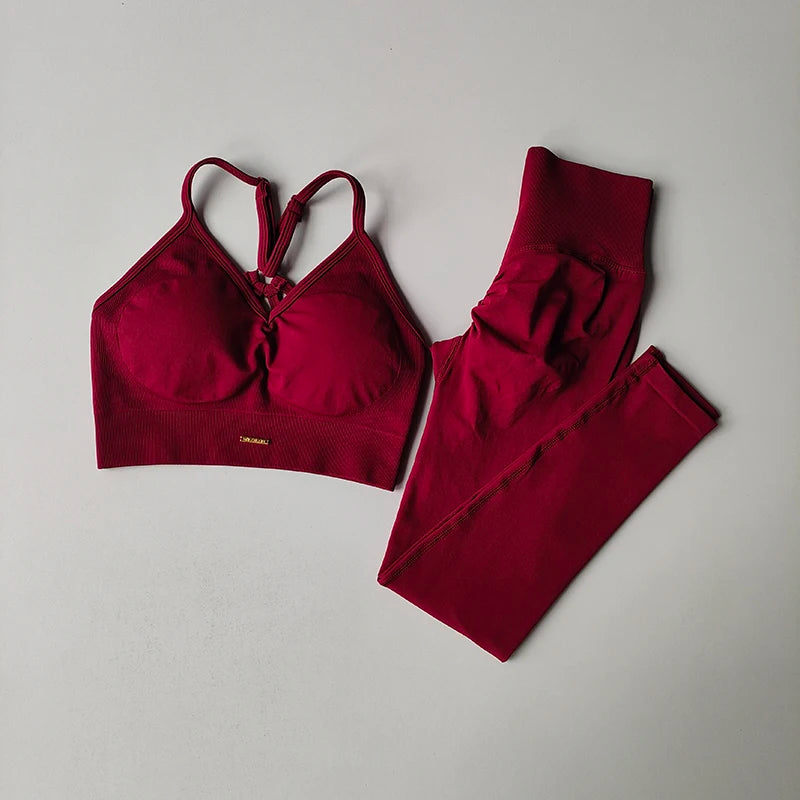 Seamless Hip-Lifting Yoga Set – V-Neck Bra & Leggings