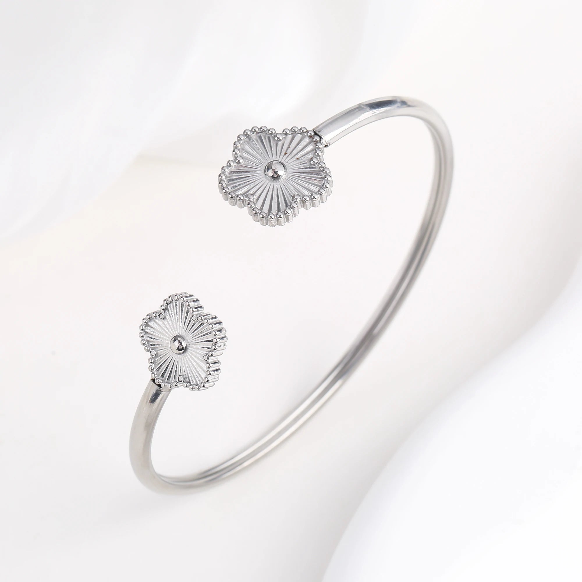 Lucky Clover Open Cuff Bracelet – Gold-Plated Stainless Steel Jewelry