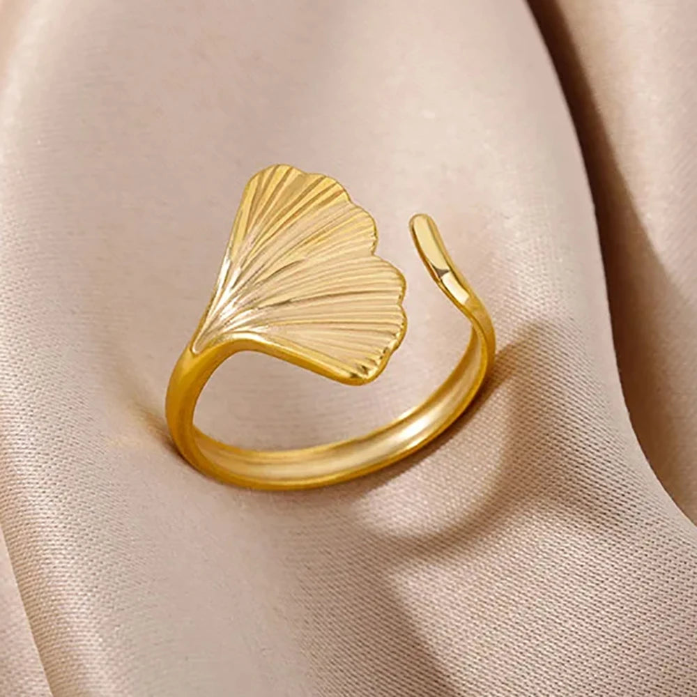 Summer Starfish Ring