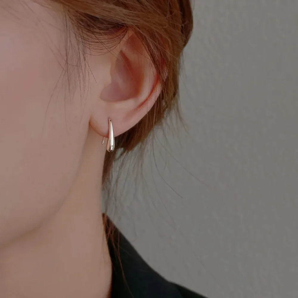 Silver Water Drop Earrings for Women – Simple Retro Elegant Teardrop Jewelry