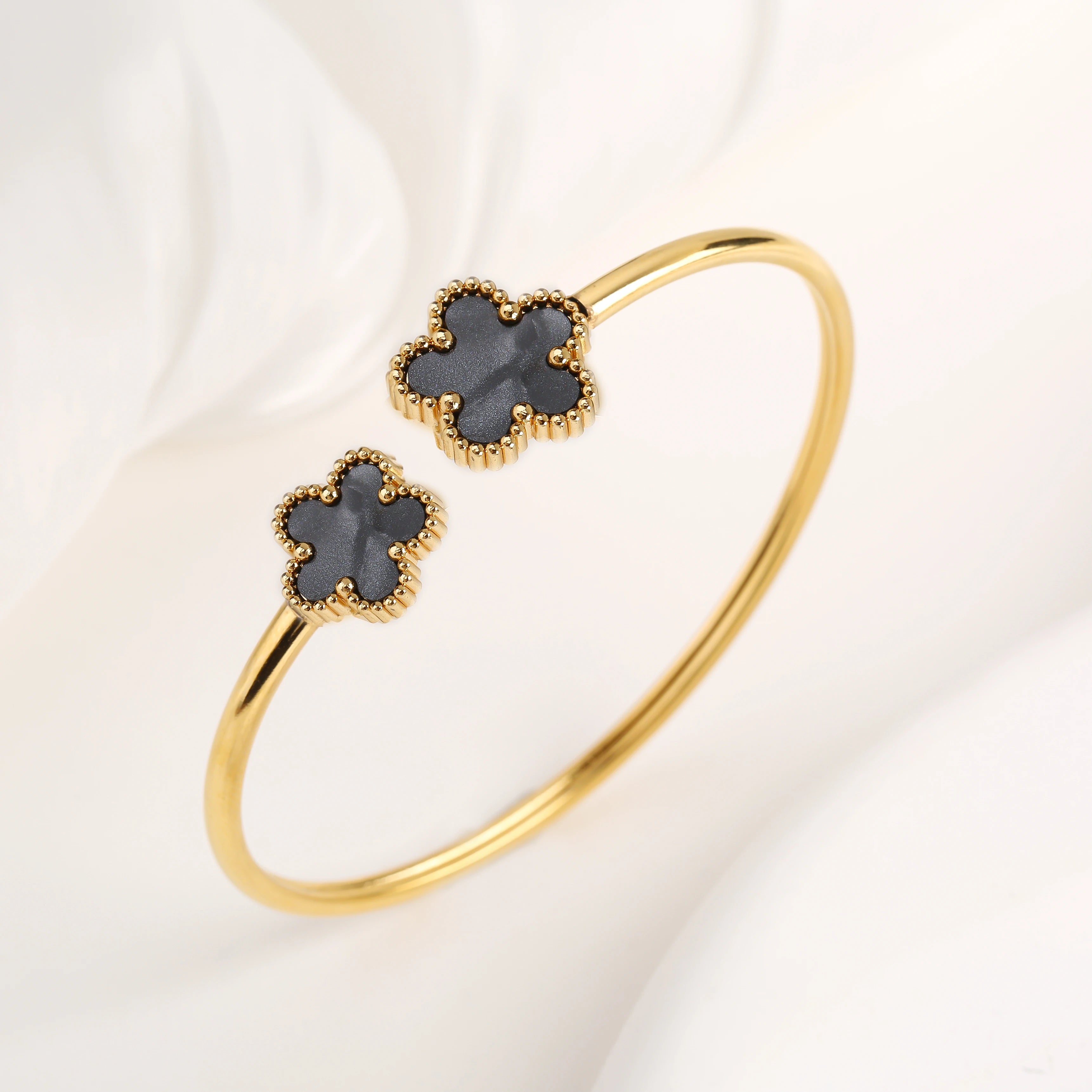 Lucky Clover Open Cuff Bracelet – Gold-Plated Stainless Steel Jewelry