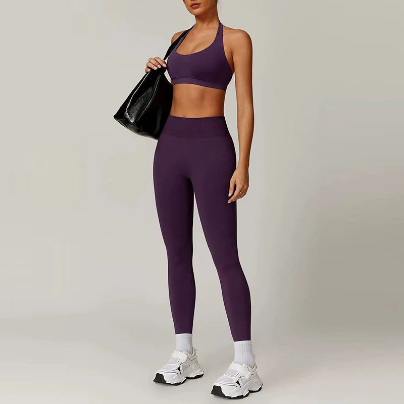 Sculpting Seamless 2-Piece Yoga Set – High-Waisted Gym Leggings & Neck-Hanging Sports Bra
