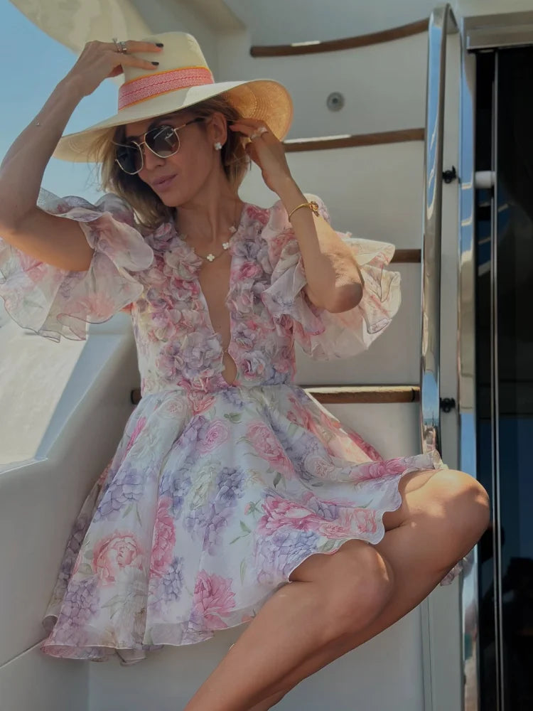 Printed Flare Sleeve Pleated Dress – Elegant V-Neck Evening Gown