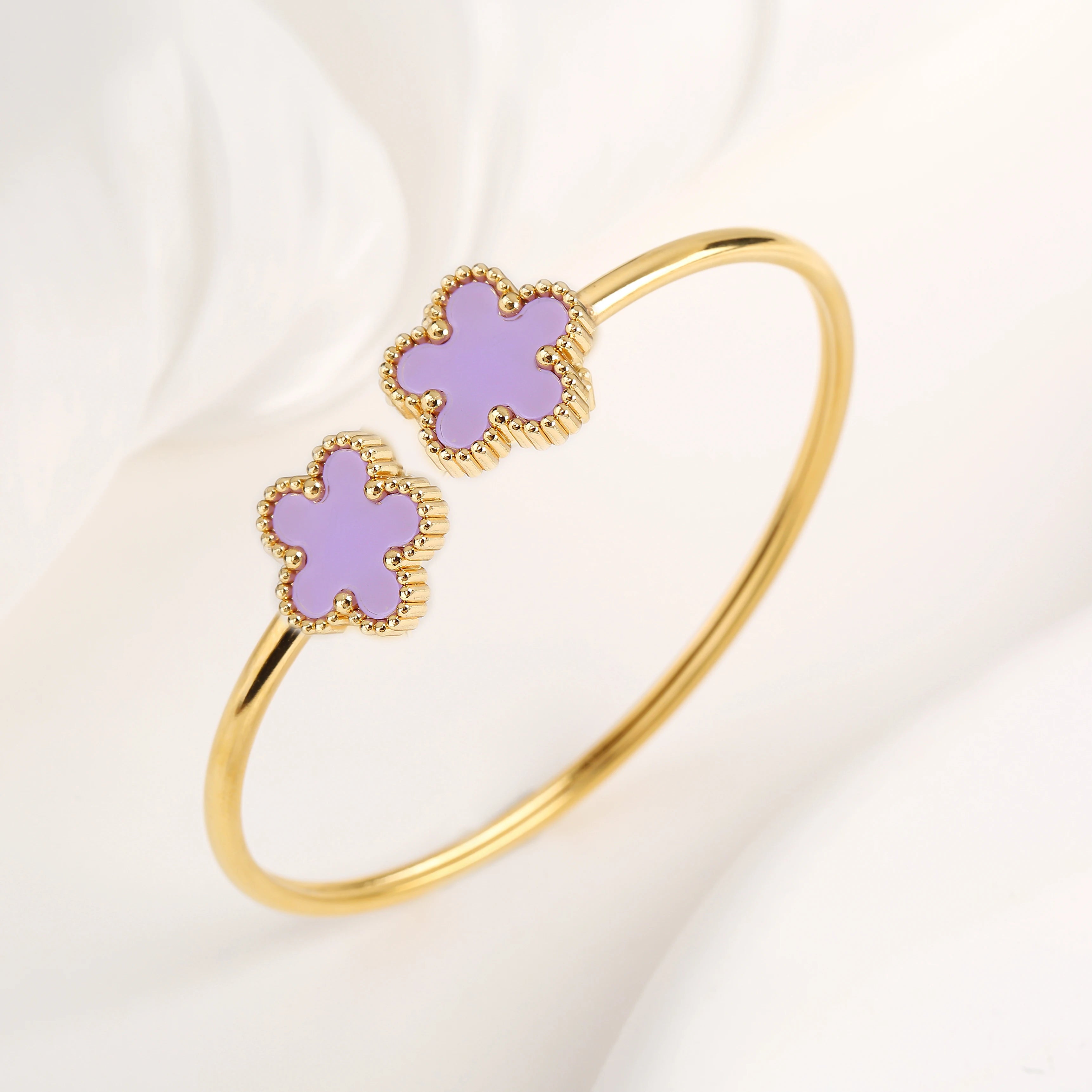 Lucky Clover Open Cuff Bracelet – Gold-Plated Stainless Steel Jewelry