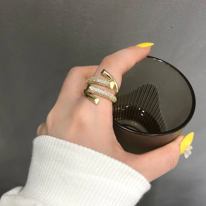 Women's 18K Gold Plated Cross Zircon Ring – Elegant Classic Fashion Jewelry