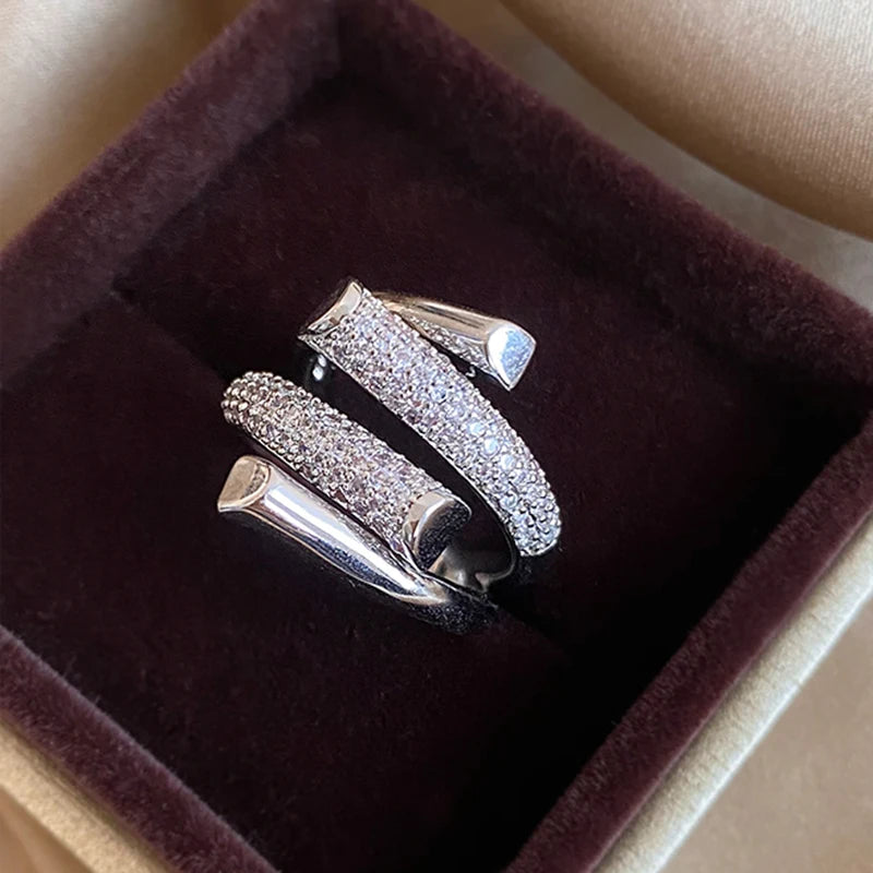 Women's 18K Gold Plated Cross Zircon Ring – Elegant Classic Fashion Jewelry