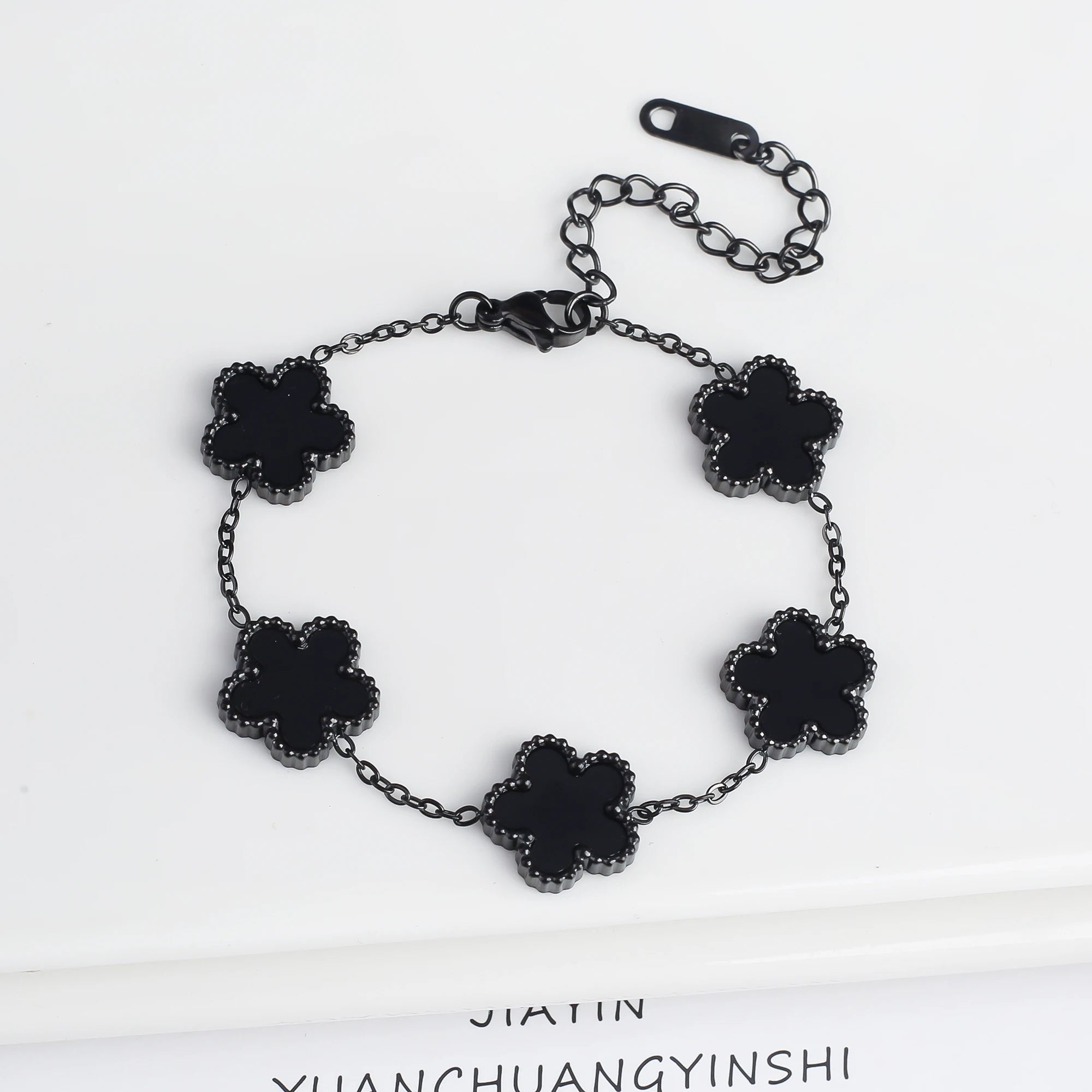 Lucky Clover Shell Bracelet for Women