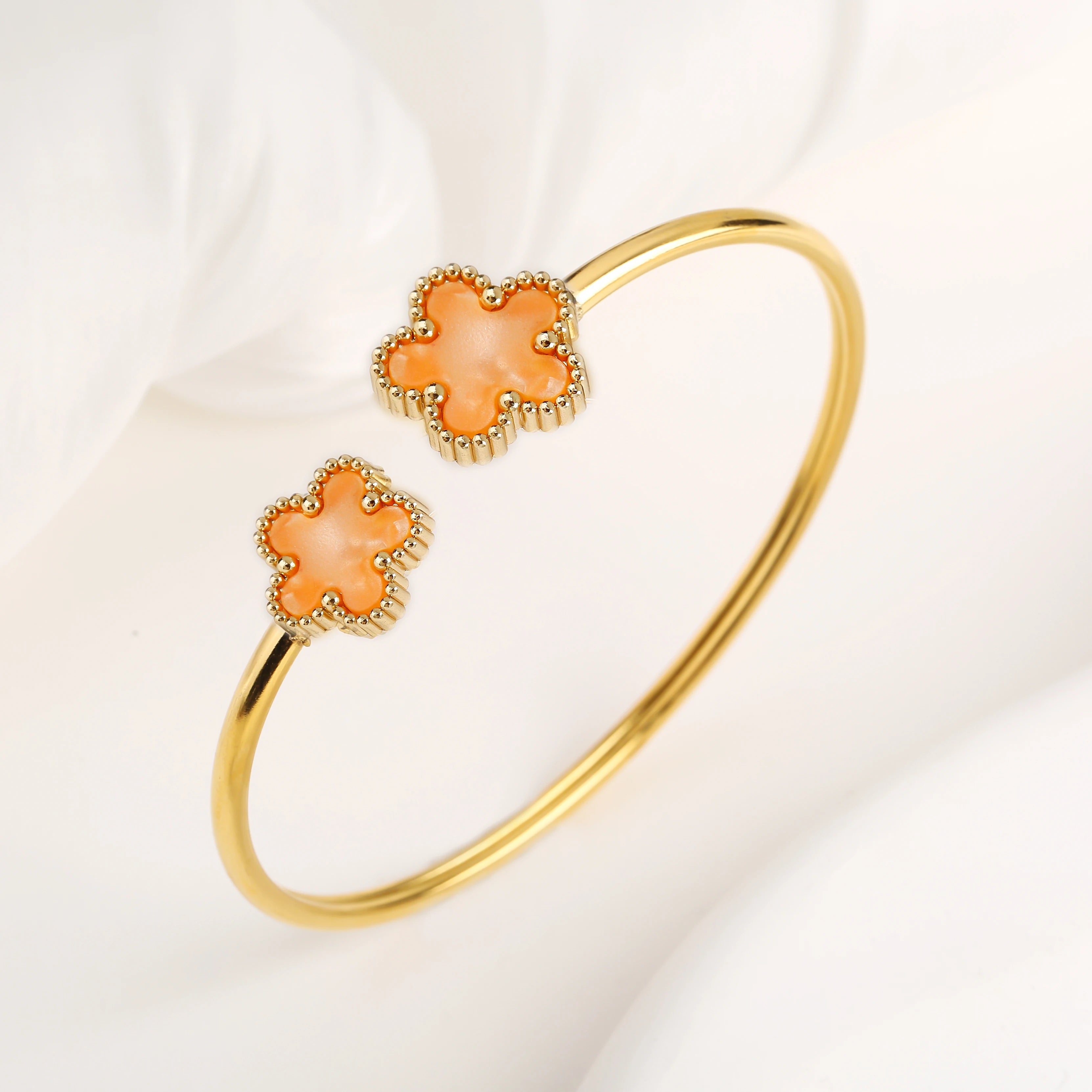 Lucky Clover Open Cuff Bracelet – Gold-Plated Stainless Steel Jewelry
